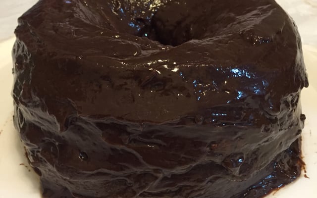 Bolo de iogurte e creme de avelã