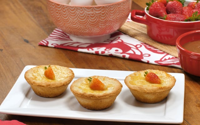 Empadinha de morango com nutella