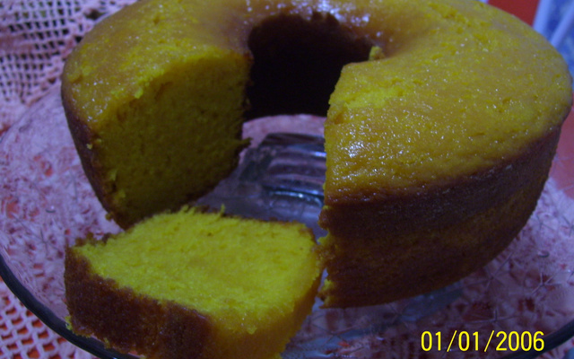 Bolo de cenoura cozida