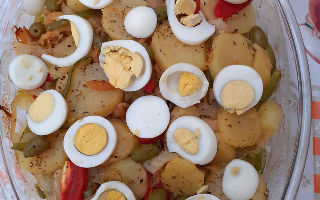bacalhoada facil  ao forno