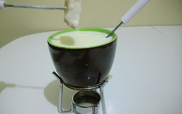Fondue de queijo (barato)