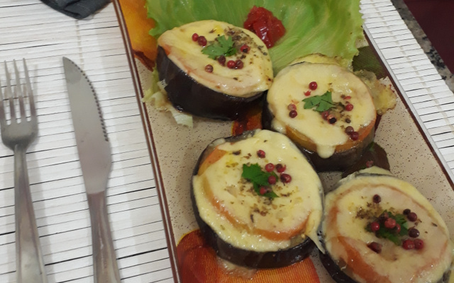 Pizza de berinjela da Danusa