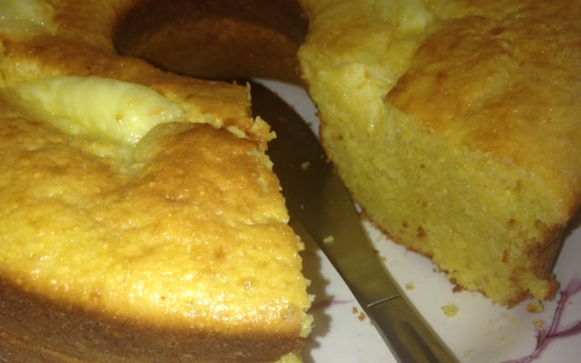 Bolo de milho e milharina