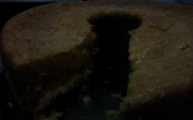 Bolo de liquidificador de farinha de milho amarela