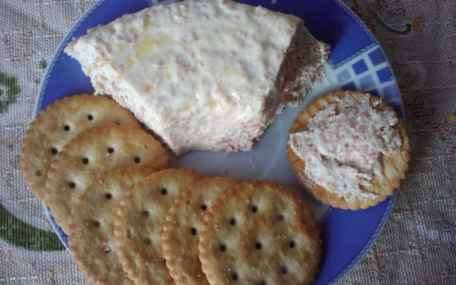 Mousse delicioso de salaminho