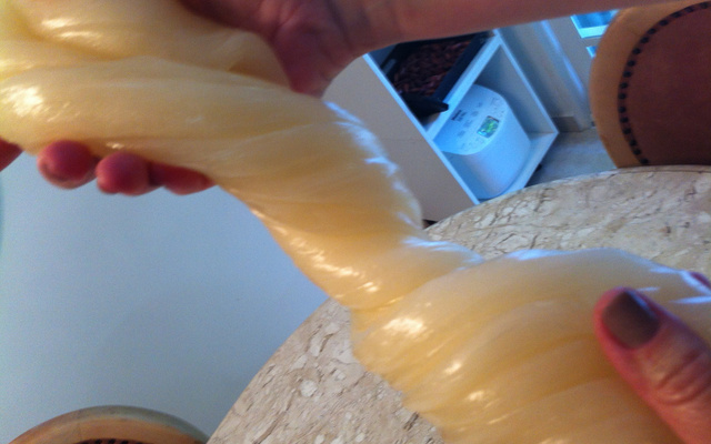 Bala de coco gelada da Vó Nair