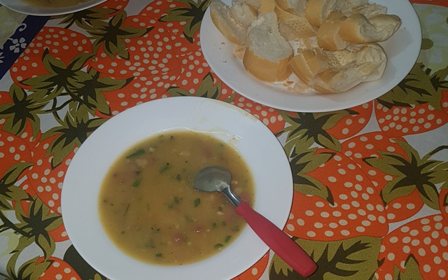 Caldo de mandioca