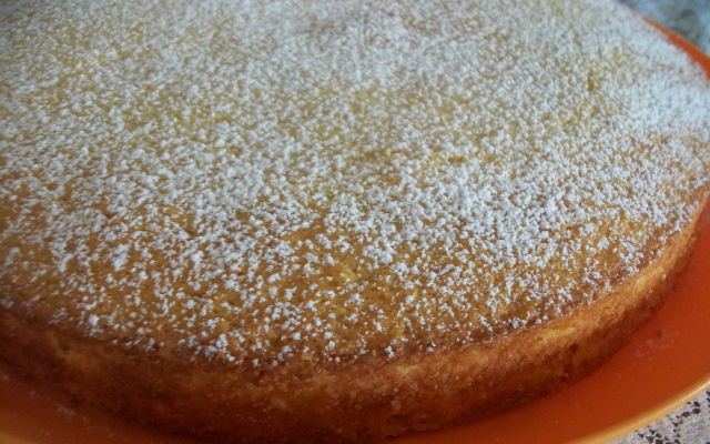 Bolo de milho verde com fubá