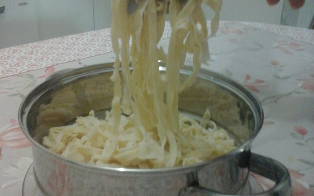 Massa de macarrão caseiro