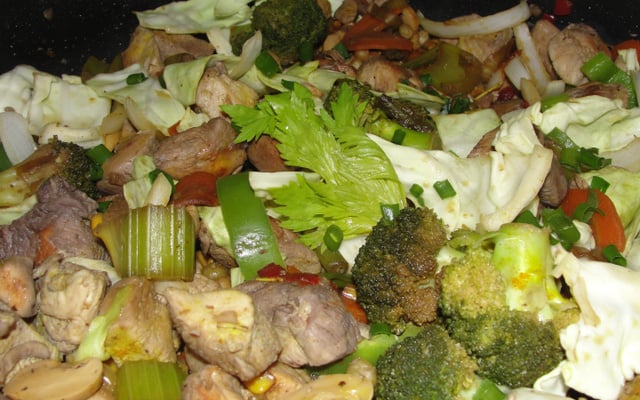 Peito de frango Chop Suey