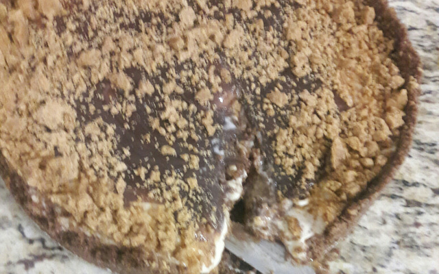 Cheesecake de paçoca e brigadeiro