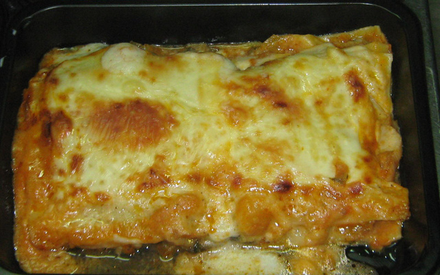 Carne moída com queijo (Lasanha de pobre).