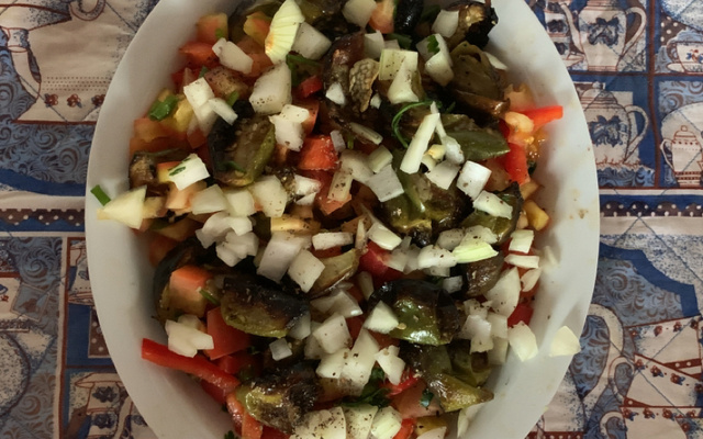 Salada de jiló