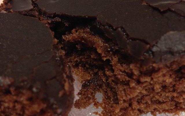 Cobertura para bolo de chocolate (casquinha)