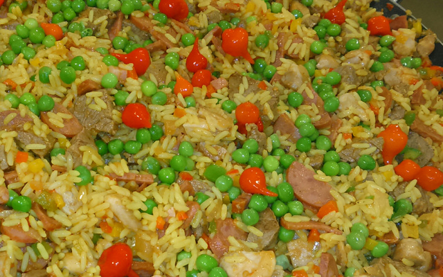 Salada especial ao molho de mostarda