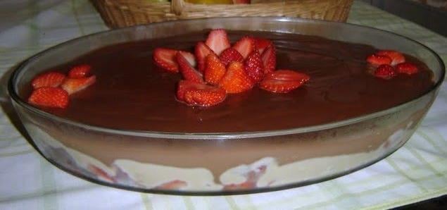 Bombom aberto de morango