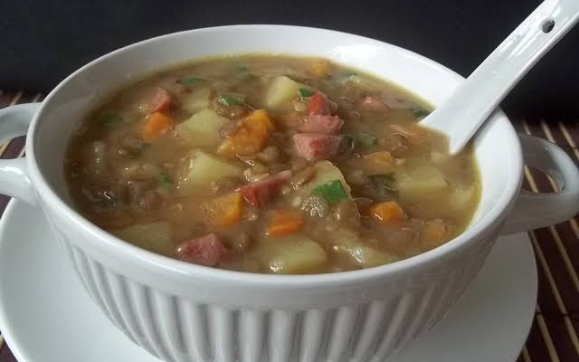 Lentilha com legumes