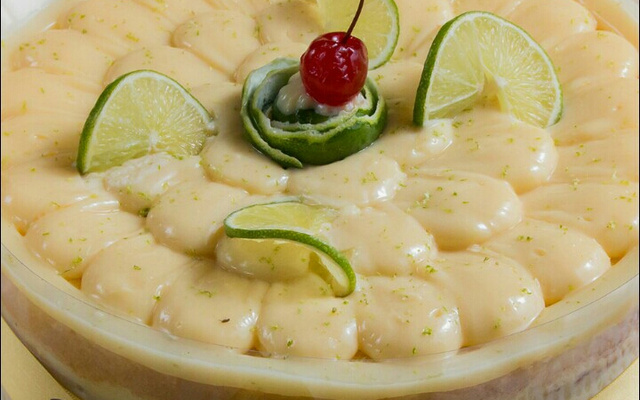 Bolo Mineiro gelado de Limão