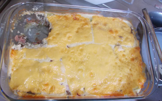 Torta diferente de carne moída com legumes