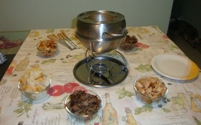 Fondue de queijo barato e fácil