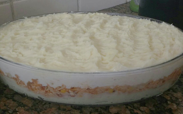 Escondidinho de frango com batata