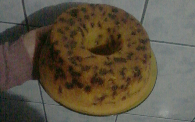 Bolo tipo panetone de chocolate