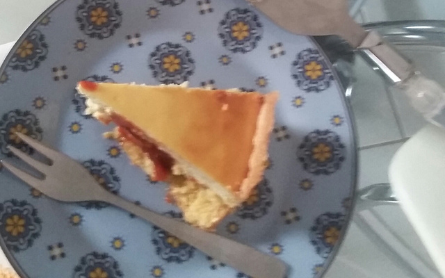 Torta de goiabada com ricota