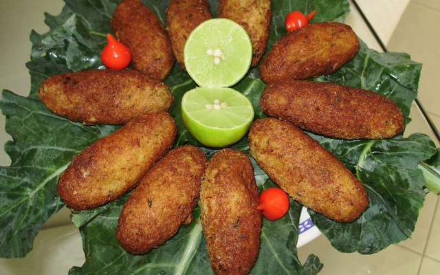 Bolinho de bacalhau com mandioca