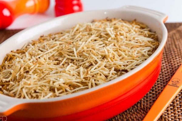 Macarrão com batata palha