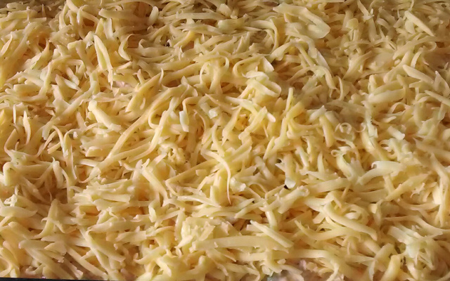 Macarrão com frango e molho branco