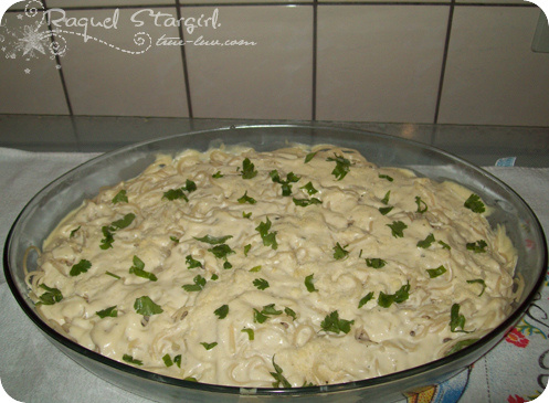 Macarrão caprichado ao molho branco