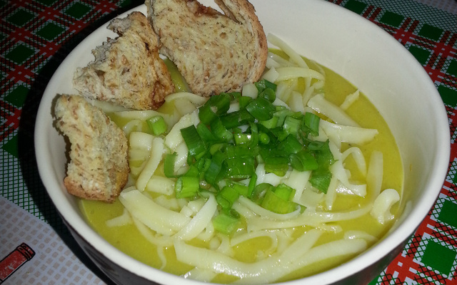 Creme de batatas ao curry