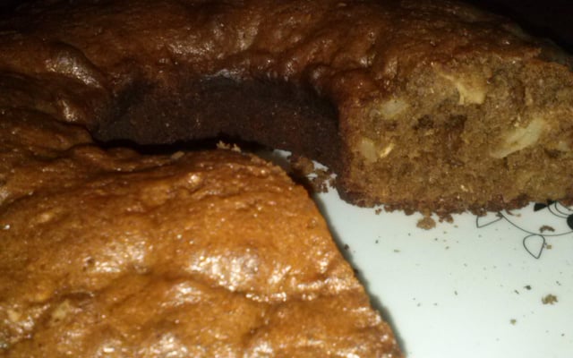 Bolo fit de granola com cacau