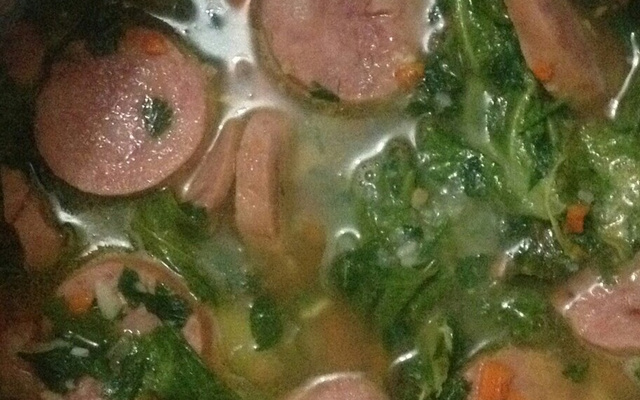 Sopa de couve com paio