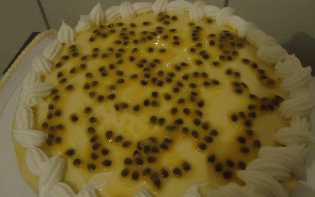 Bolo mousse de maracujá vapt vupt