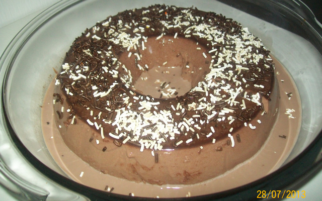 Pudim de maria-mole de chocolate