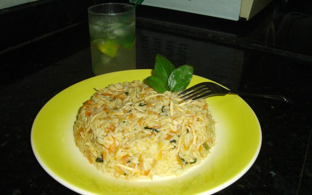 Risoto de frango ao basílico