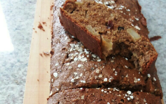 Bolo de Maçã Integral com Aveia e Passas