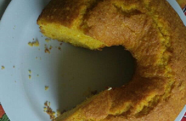 Bolo de abóbora com coco