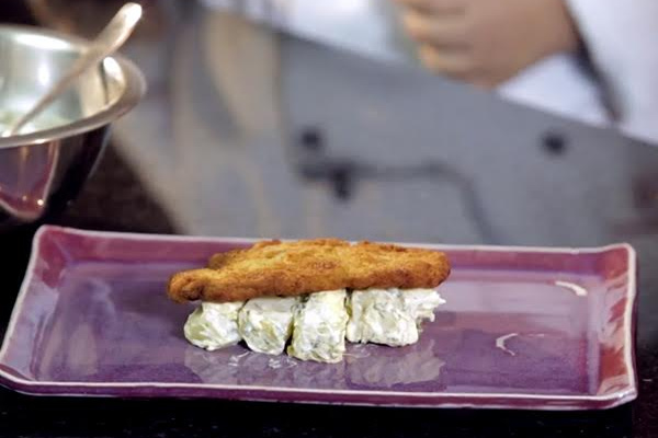 Bife à milanesa Friboi por Ana Carolina