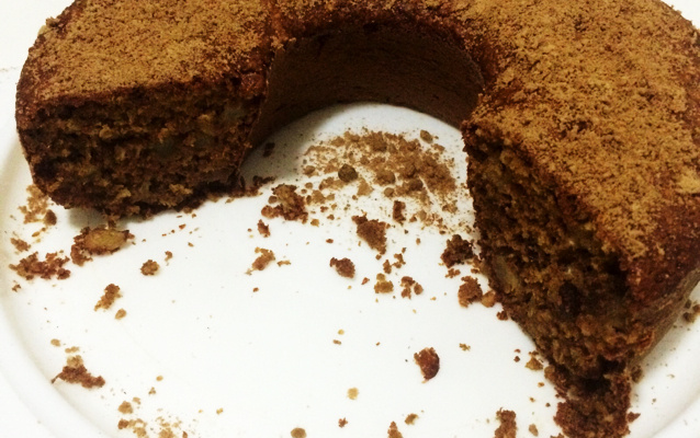 Bolo integral de banana e maçã