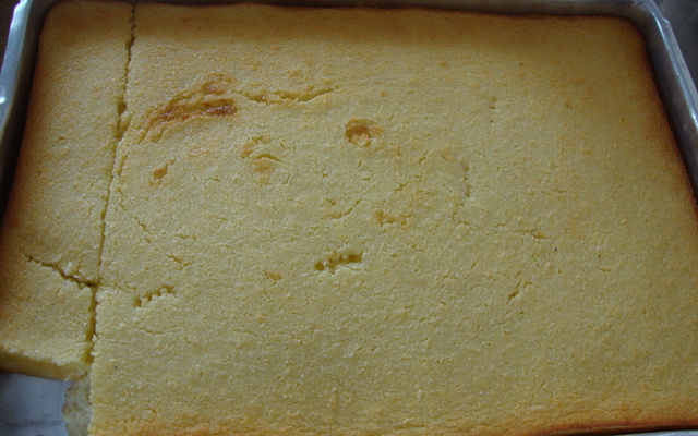 Bolo cremoso de aipim