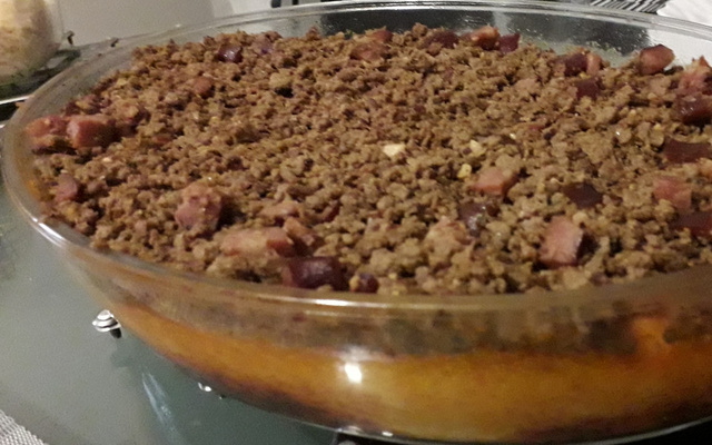 Assado de cenoura e carne