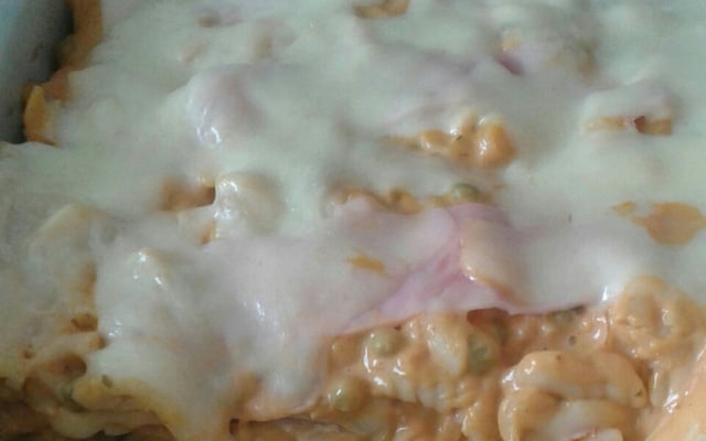 Macarrão cremoso ao forno