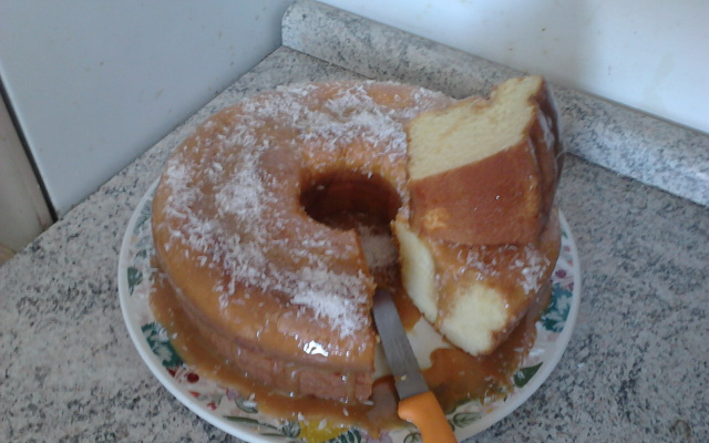 Bolo de coco de liquidificador