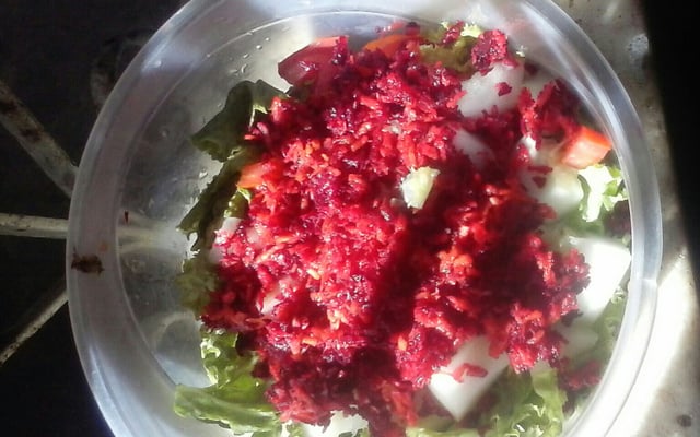 Salada simples da Valéria