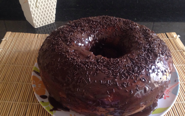 Bolo de chocolate de liqüidificador