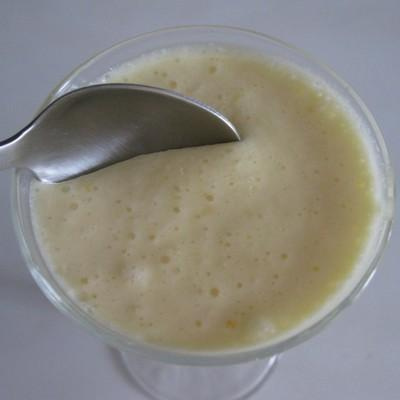 Mousse de chocolate branco e menta