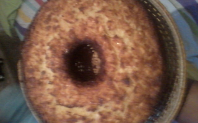 Bolo de aipim com leite condensado