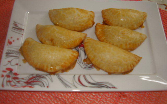Pastelzinho de forno com guaraná